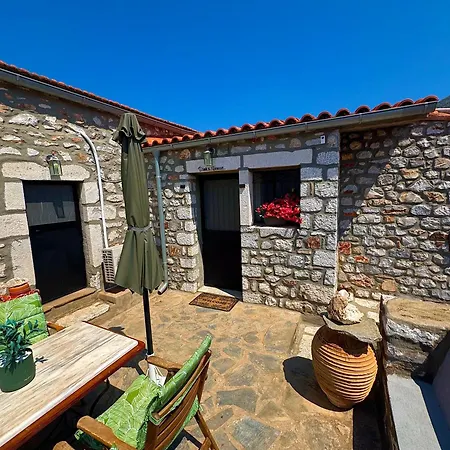 Ferienhaus Diaks Tower Sunset Sea View Mani Pírgos Dhiroú
