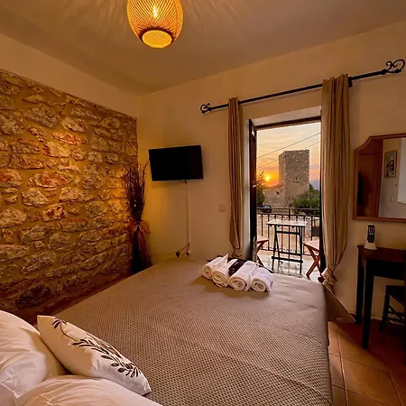 Diaks Tower Sunset Sea View Mani